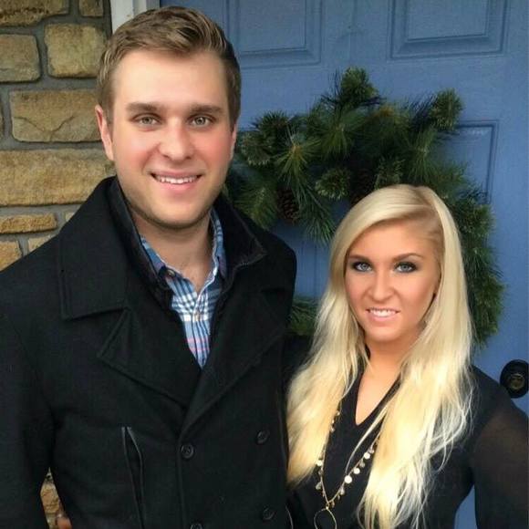 Meet your Posher, Julia - Picture 1 of 1